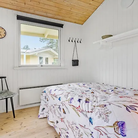 Belle Maison à Avec Sauna *